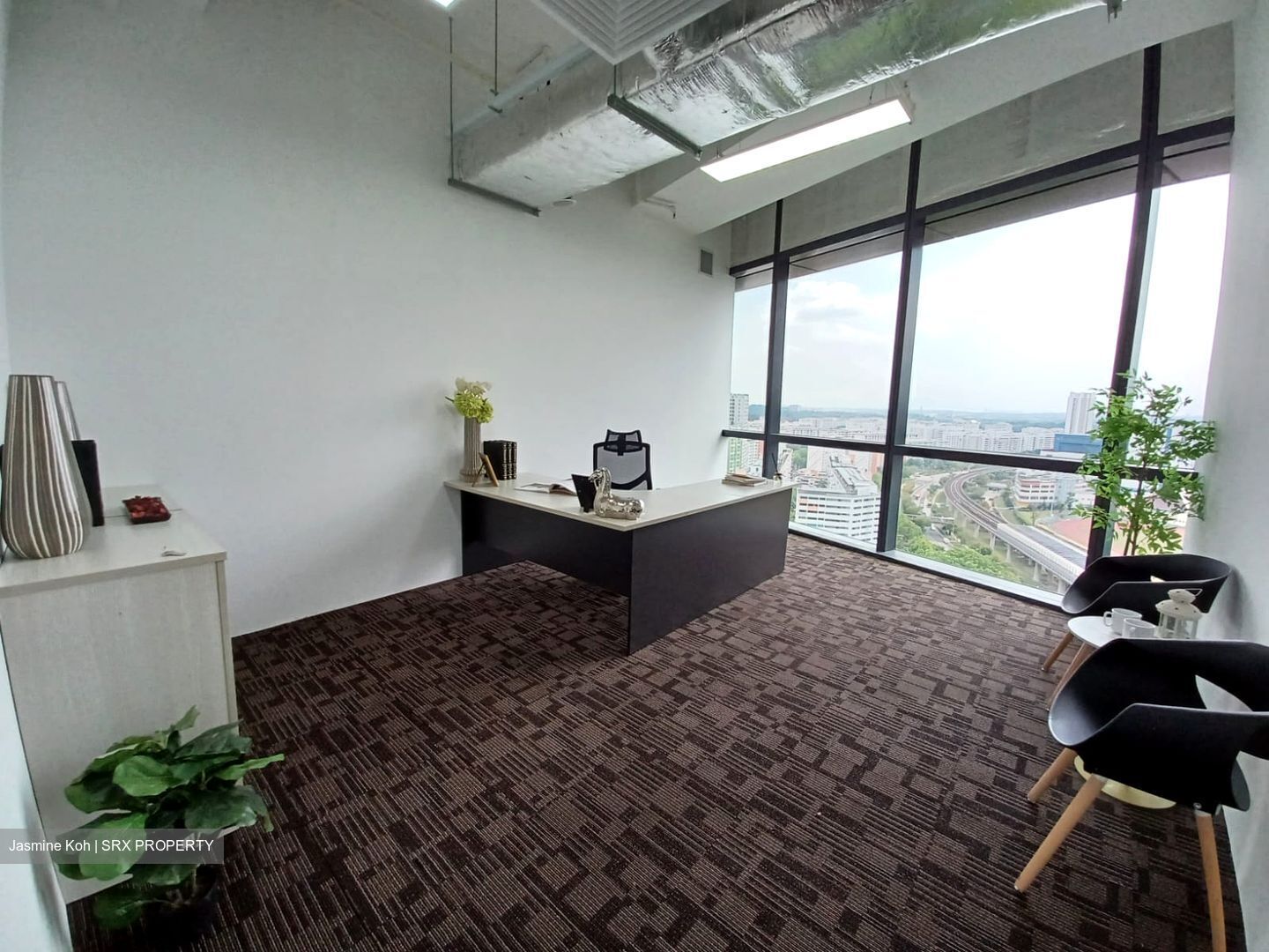 Woods Square (D25), Office #435042621